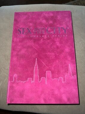 Sex and the City The Complete Series Pink Collector's Box